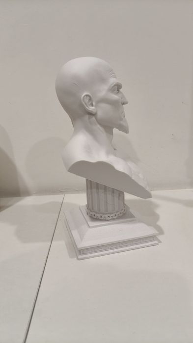 Estátua  busto Kratos God of War