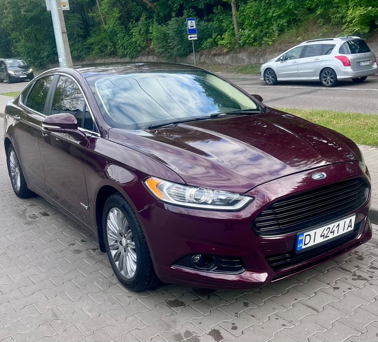 Ford Fusion Форд Фюжин Гібрид