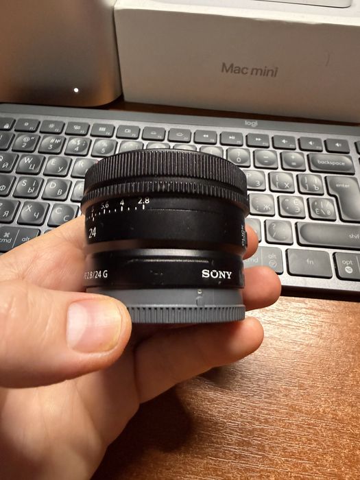Продам об'єктив Sony FE 24 mm f/2.8 G