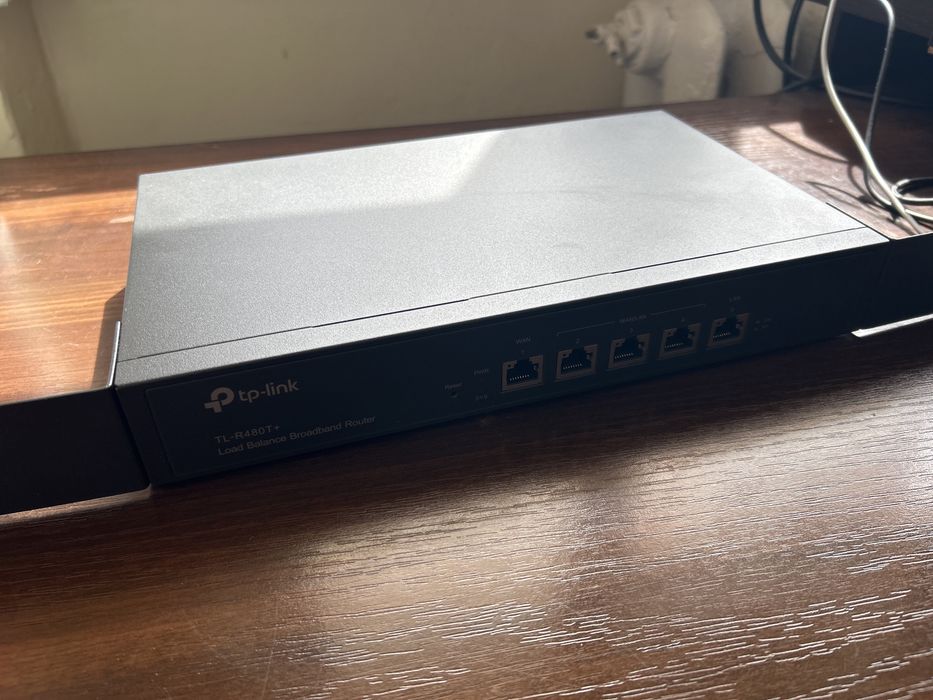 Router tp-link TL-R480T+