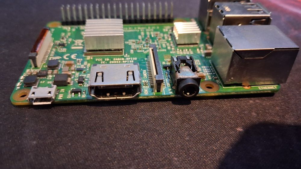 Raspberry Pi 3 Model B V1.2