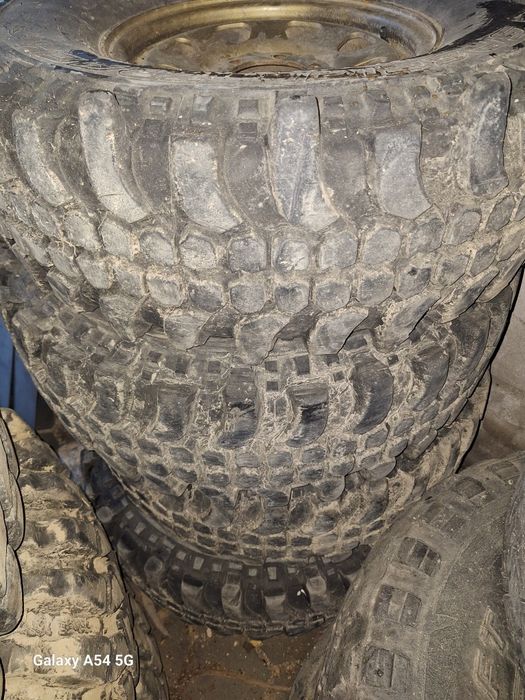 Pneus insa turbo 285/75 r17