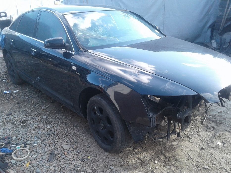 AUDI A6 C6 4F Sedan Prawy Bok Błotnik Przód Tylny Drzwi Przód i Tył