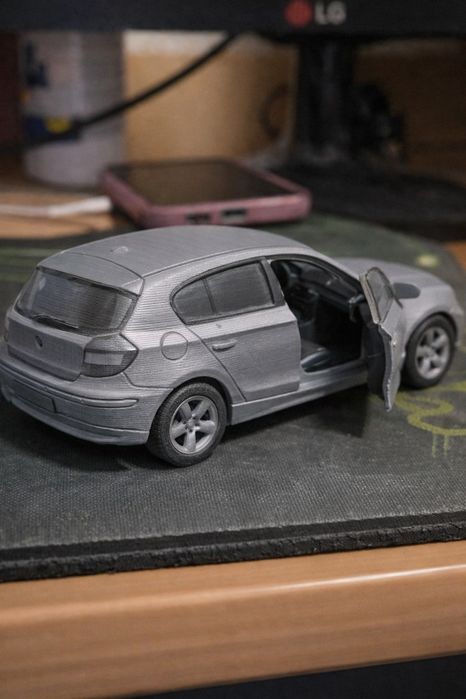 Створення модельних машинок на 3 d принтері