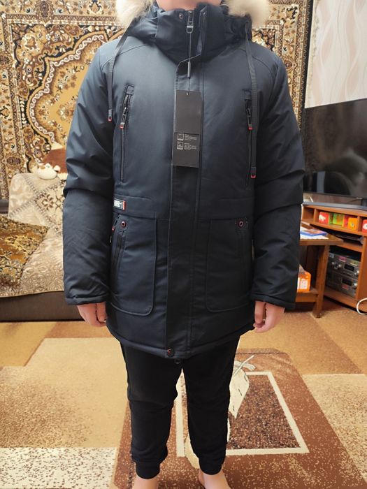 Зимняя куртка на мальчика