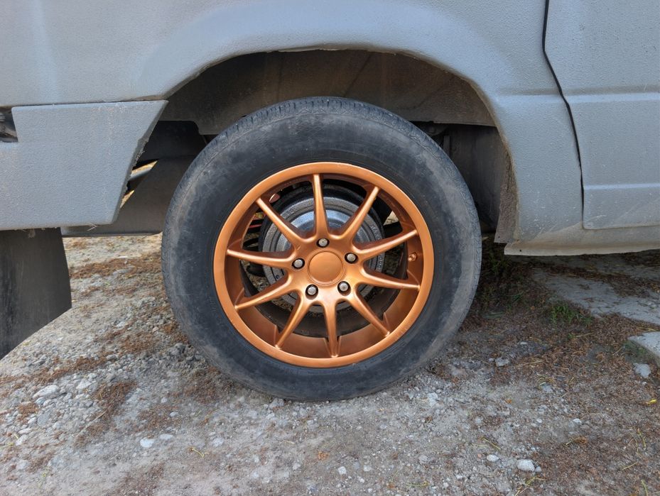 Продам Ford Aerostar