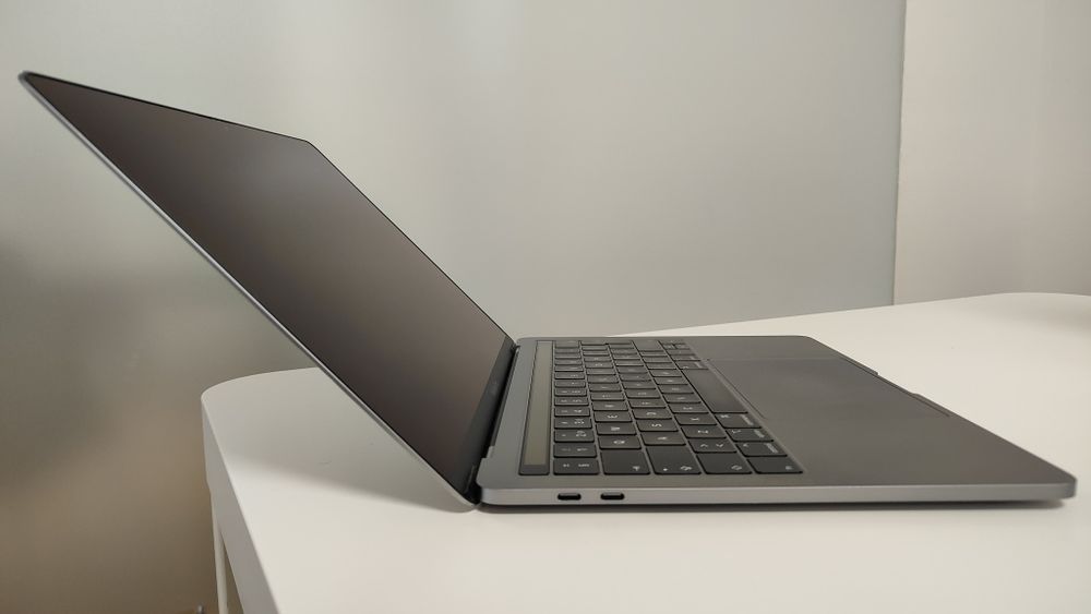 MacBook Pro i5 13" 8GB 256GB SSD