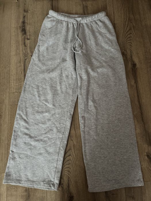 Спортивні штани HM