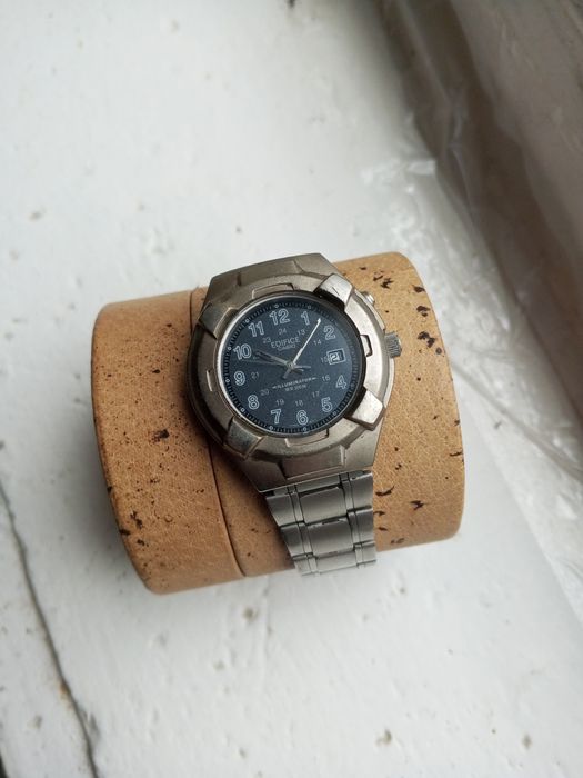 Продам часы Casio Edifice MMW-100