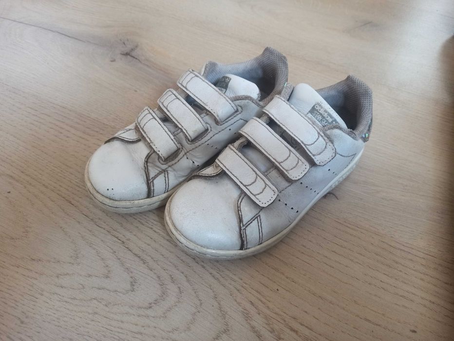 Невбиваємі фірмові шкіряні кросівки Adidas