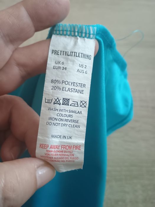 Spódniczka w rozmiarze 34 raz założona .