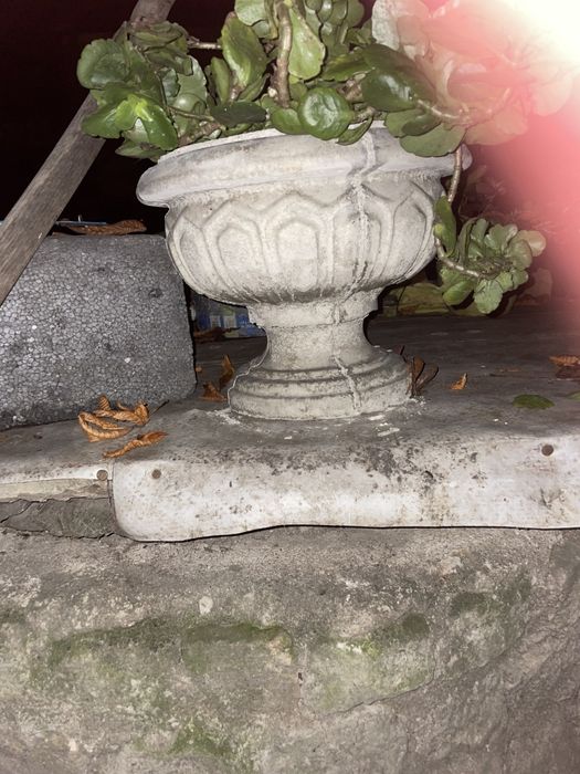 Donice betonowe na kwiaty