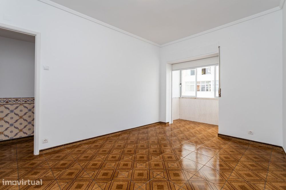 T2 para Arrendar em Zona Tranquila e Central, com Varandas e 76 m², Id