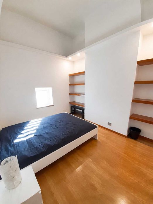 Quarto mobilado em Almada para estudante | A 1 min do Metro