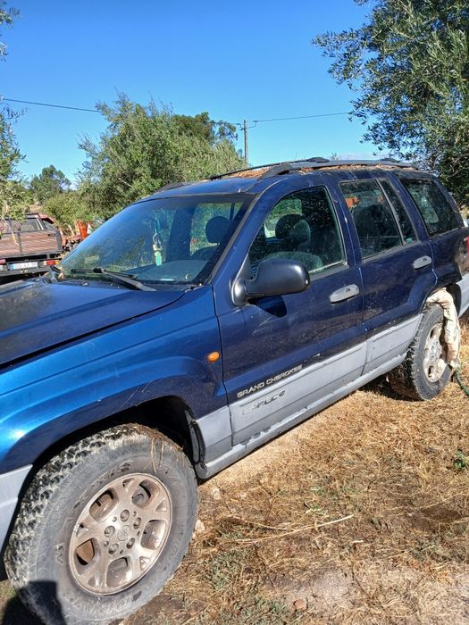 Vendo carro usado em bom estado para mais informacoes contactar por chamada telefonica por favor foto 5