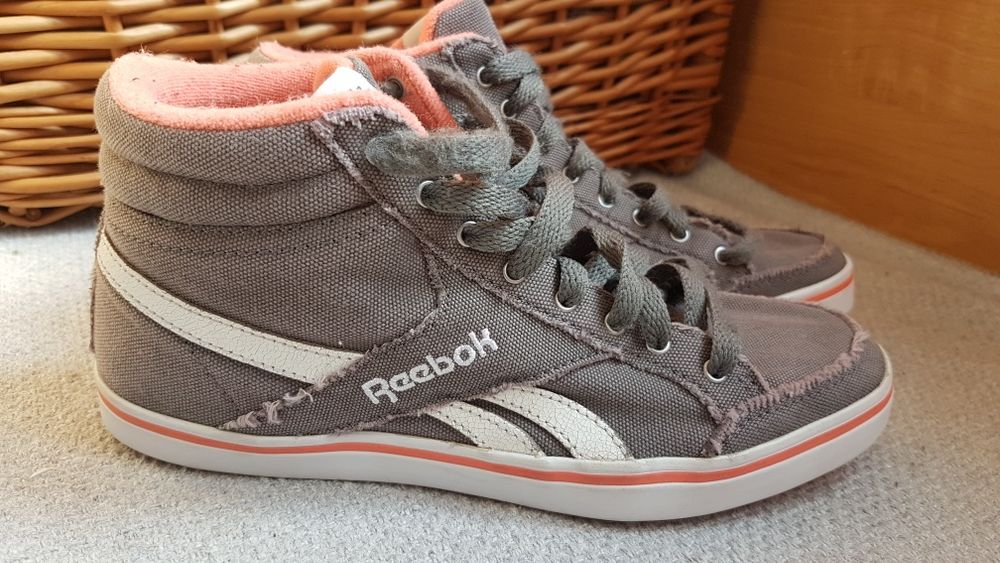 Buty firmy  Reebok dla dziewczynki rozm 37