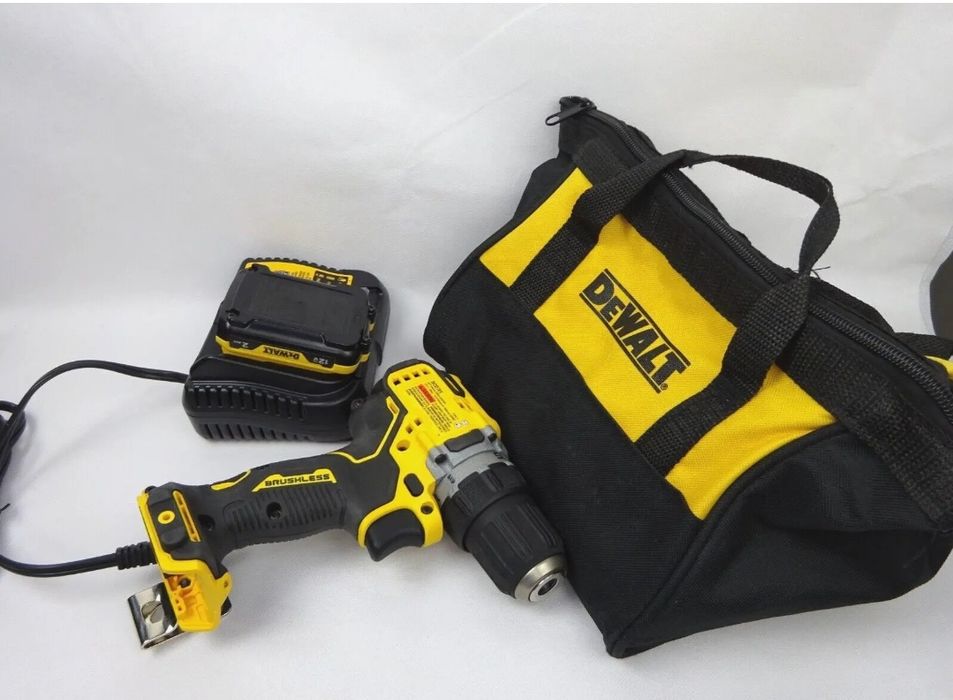 Безщітковий шуруповерт DEWALT DCD701 12V із США