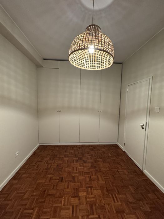 Apartamento T3 pronto a alugar com garagem e totalmemte remodelado