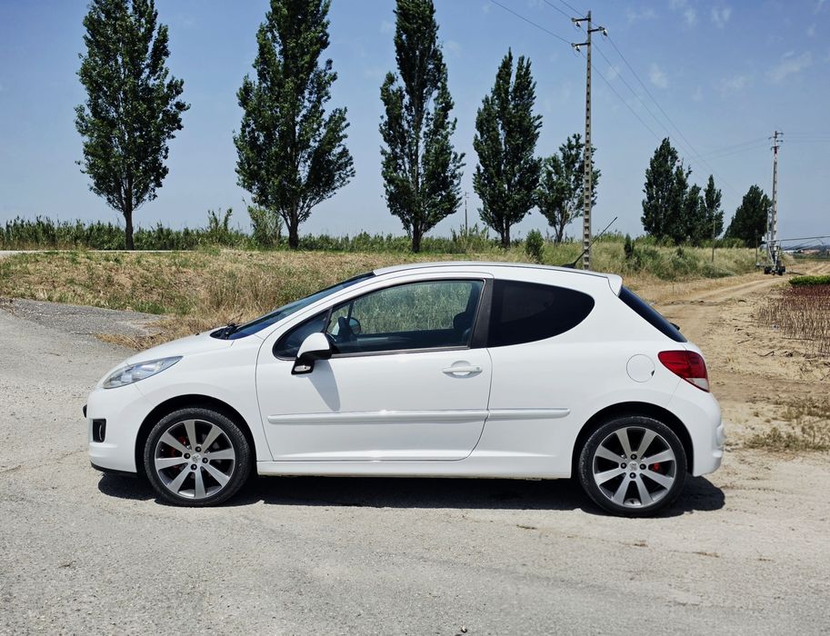 Peugeot 207 GTI/RC