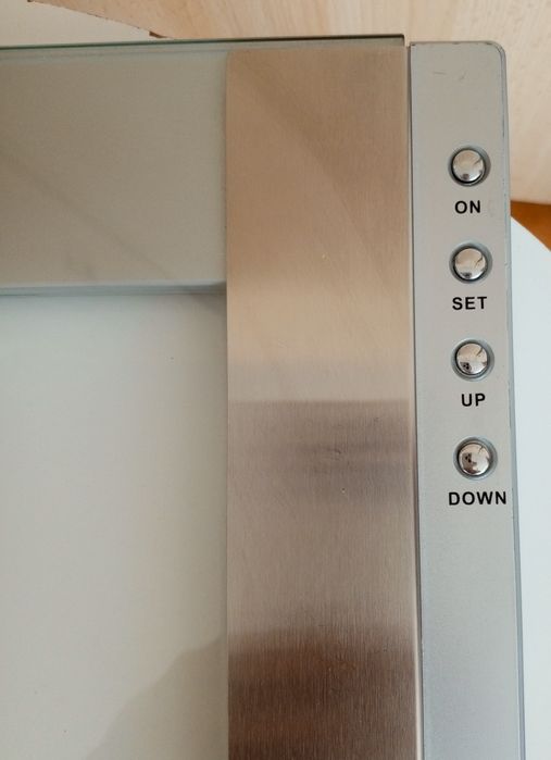 Весы напольные диагностические AEG