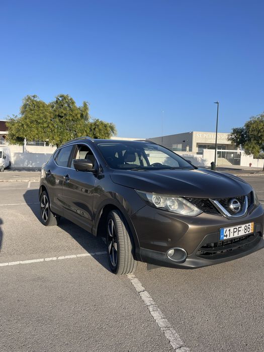NISSAN Qashqai 2014