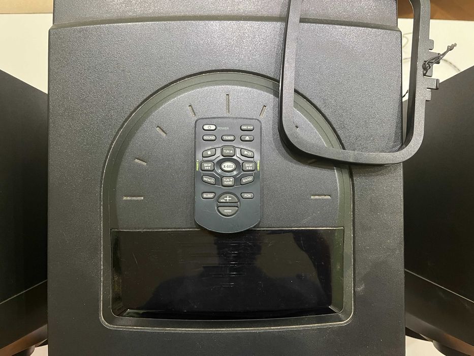 Музичний центр Trevi MCX-1080 | 5-CD чейнджер, X-BASS, AUX, пульт