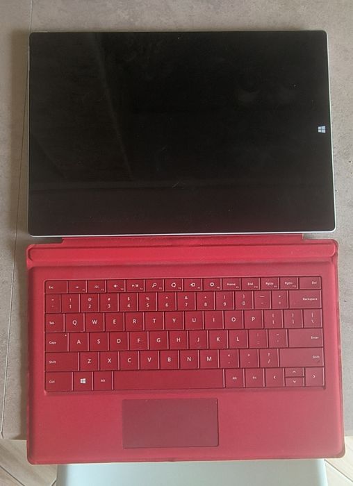 Microsoft Surface Pro 3 4gb RAM 128GB