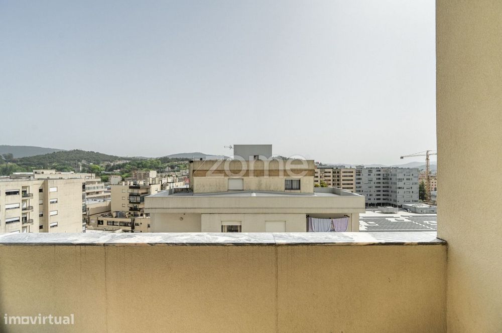 Apartamento T2, em Maximinos, Braga