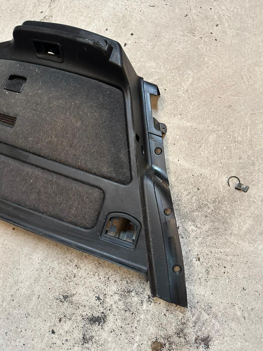 Quartelas mala Audi a3 8l 3 portas