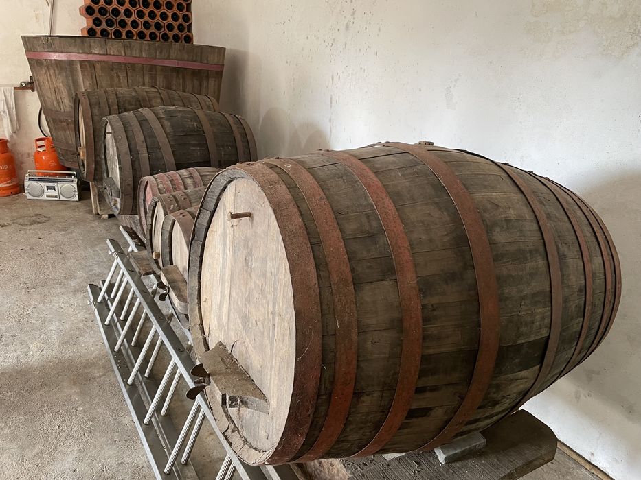 Pipas de vinho antigas