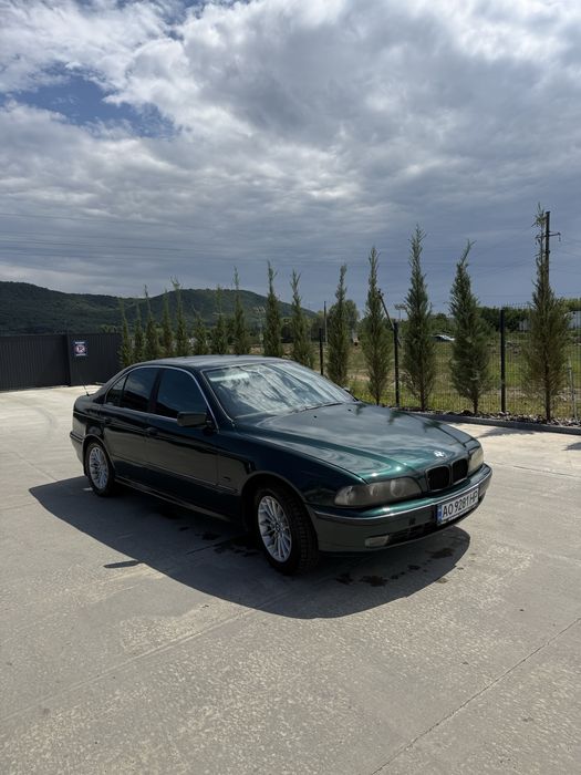 BMW e39 5 в хорошому стані