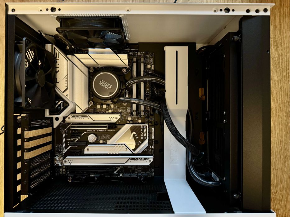 i7-13700K Gwar. 2027 | ASUS Z790-A WiFi | 32GB DDR5 | Thermal Grizzly