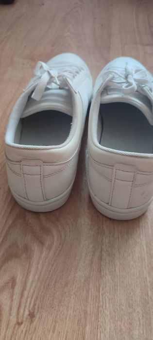 Кеди шкіряні Lacoste