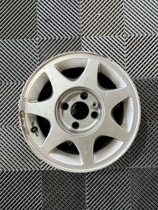 4 Jantes Originais Ford 14” – 6Jx14 H2 ET32 – Liga Leve