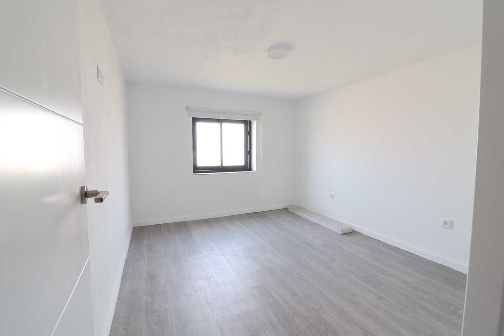 Moradia T4 totalmente renovado na Gafanha da Nazaré