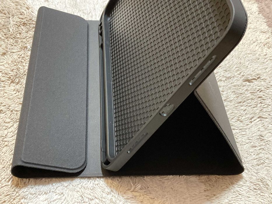Чехол клавиатура для iPad 11" A16 2025/iPad 10.9" 2022 JETech Keyboard