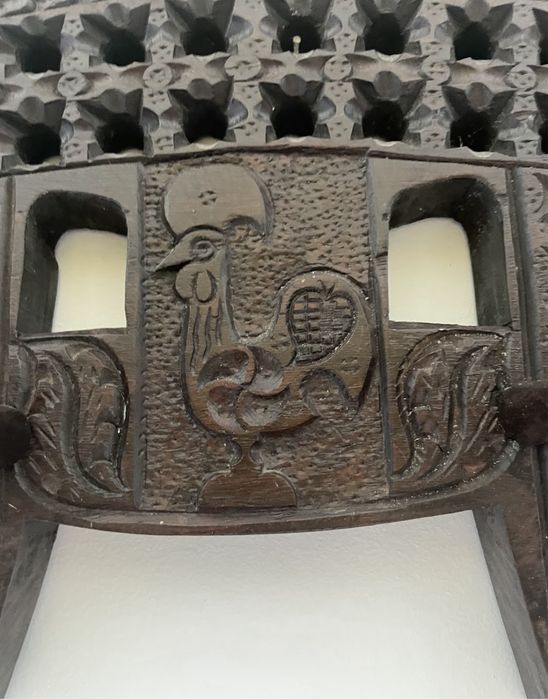 Cabide artesanal de madeira maciça