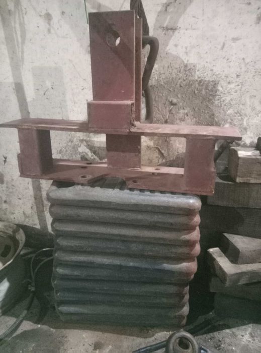 Грузи ,противаги трактор МТЗ,Юмз