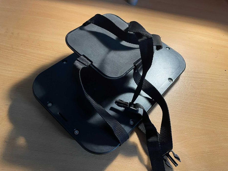 Lusterko do obserwacji dziecka w samochodzie -fotelik tyłem regulowane