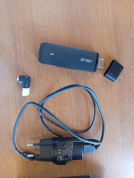 Miracast dongle ASUS