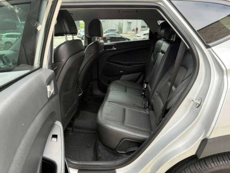 Hyundai Tucson Limited      2018