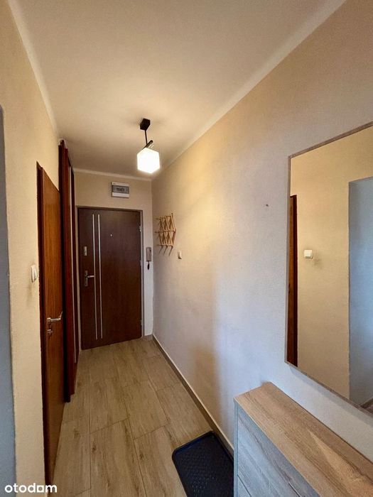Dwupokojowe mieszkanie w centrum Poddębic na parterze