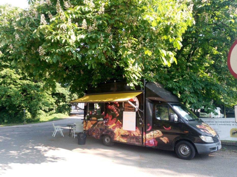Food truck obsługa imprez okolicznościowych firmowych eventów