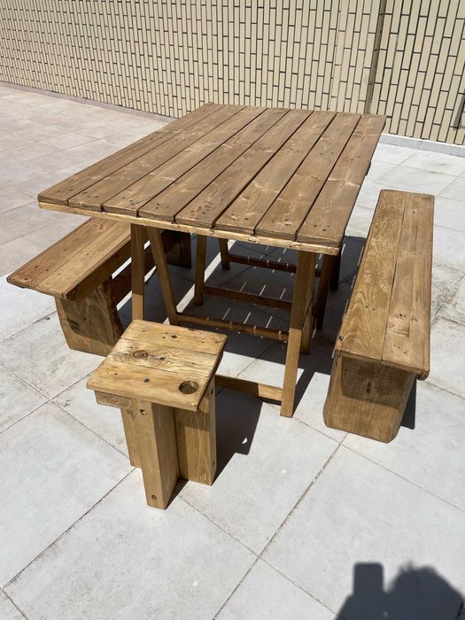 Mobiliário rustico artesanal Turismo Habitação (19 Peças Novas)