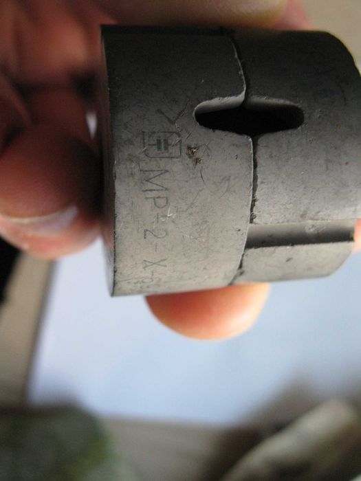 Сердечник ферритовый броневой МР-2