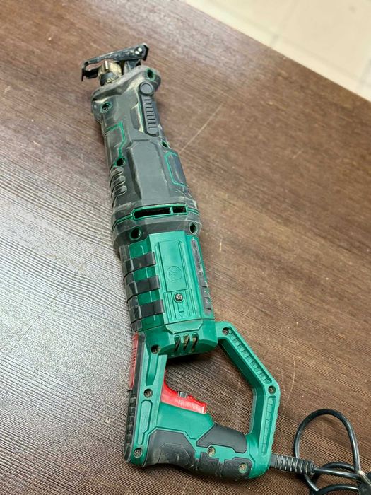 Piła szablasta Parkside PFS 710 D3.