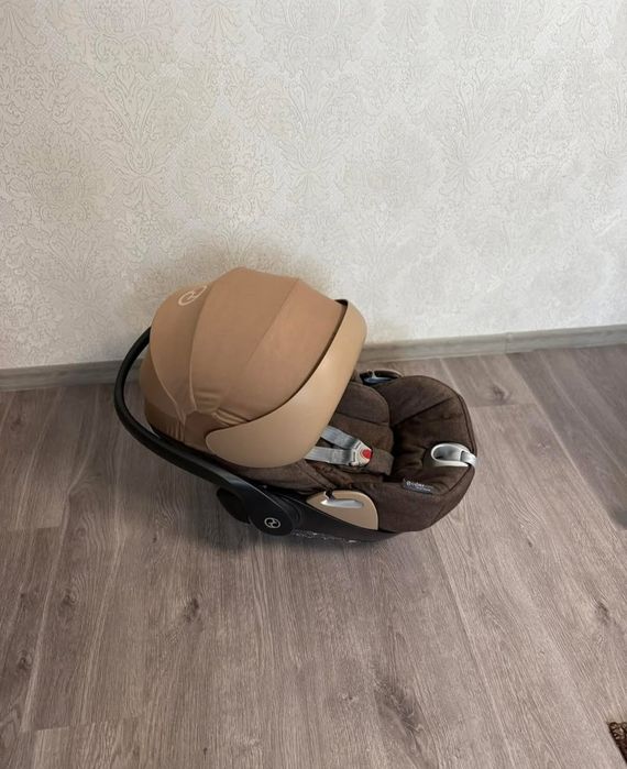 Атокрісло Cybex Cloud T i-Size Plus