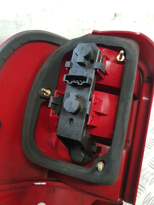 Lampa Prawa Tył 7M3945096F Vw Sharan I Lift 01R- Europa