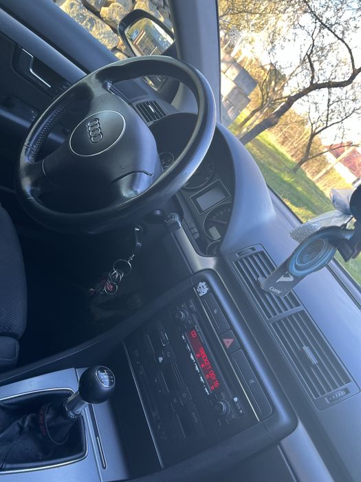 Audi A4 B6 BEX 2003 190 KM