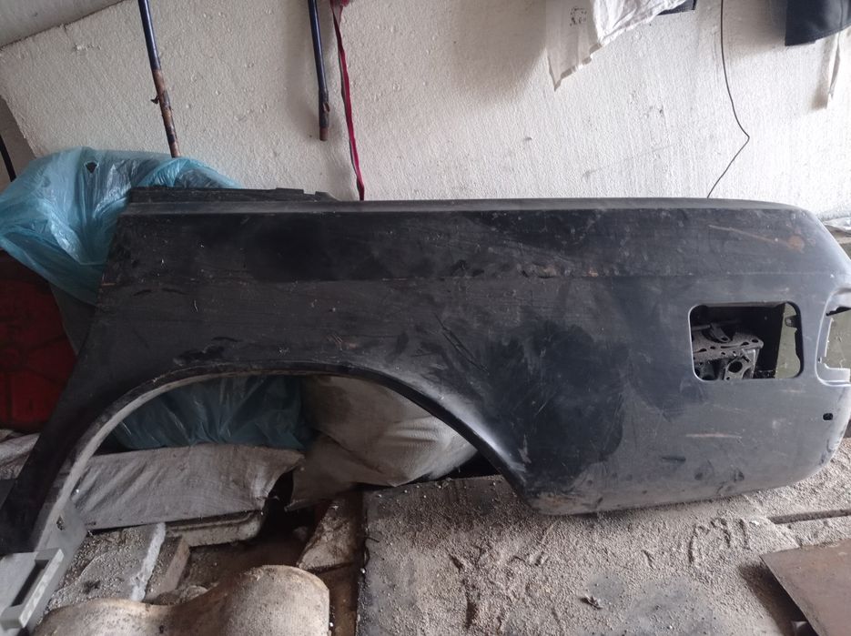 Крыло заднее Волга